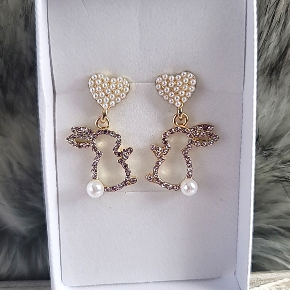 Cute Faux Pearl And Rhinestone  Rabbit Dangle Earrings